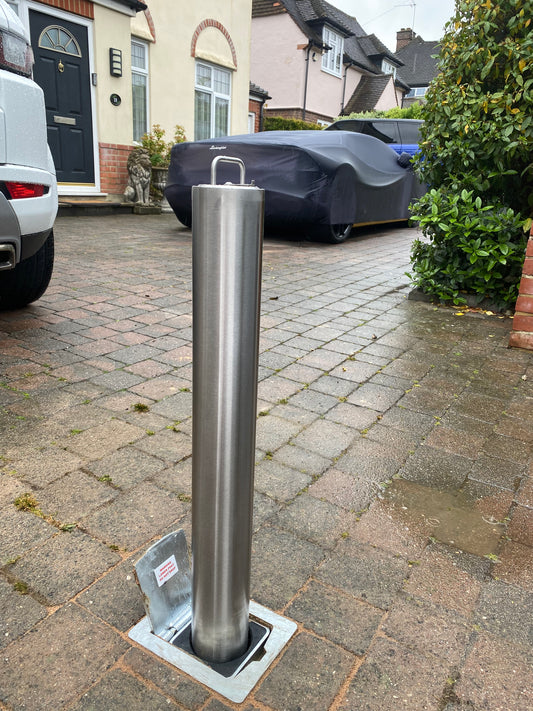 S5 Round Stainless Telescopic Security Post